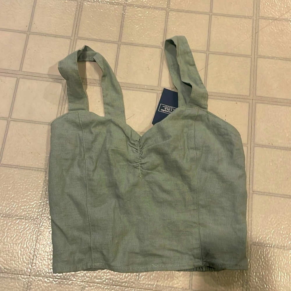 Abercrombie and fitch linen crop top